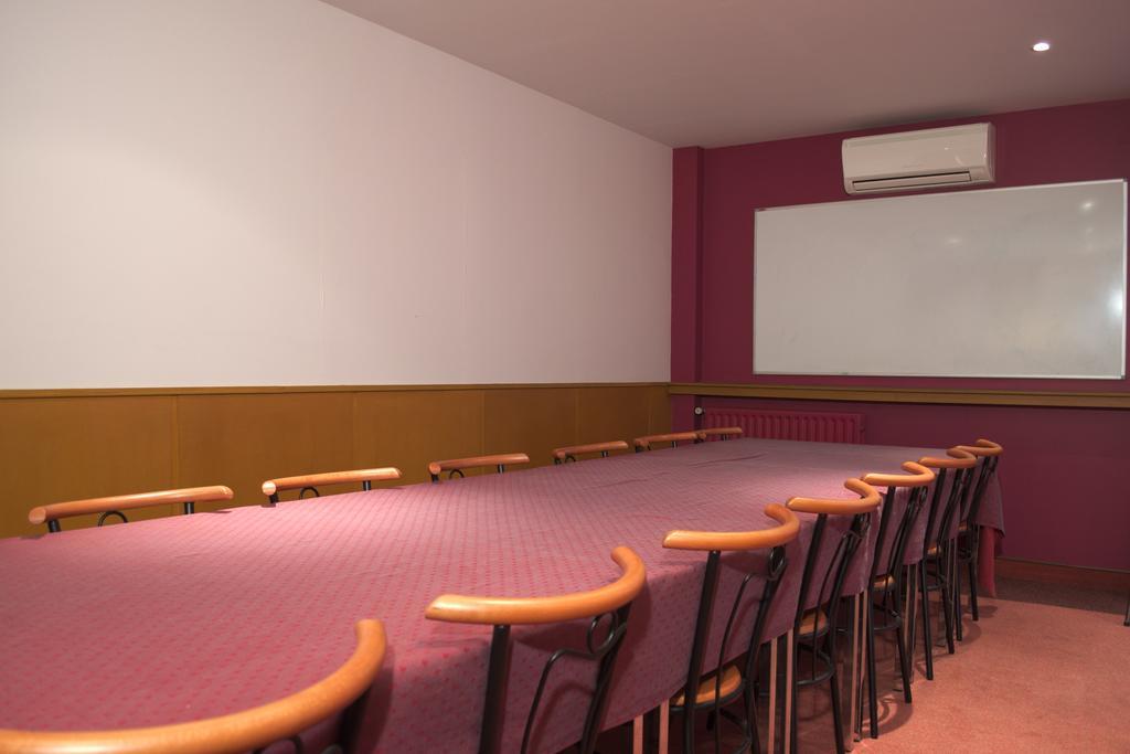 Inter-Hotel Toulouse Aeroport บลานญัก ภายนอก รูปภาพ
