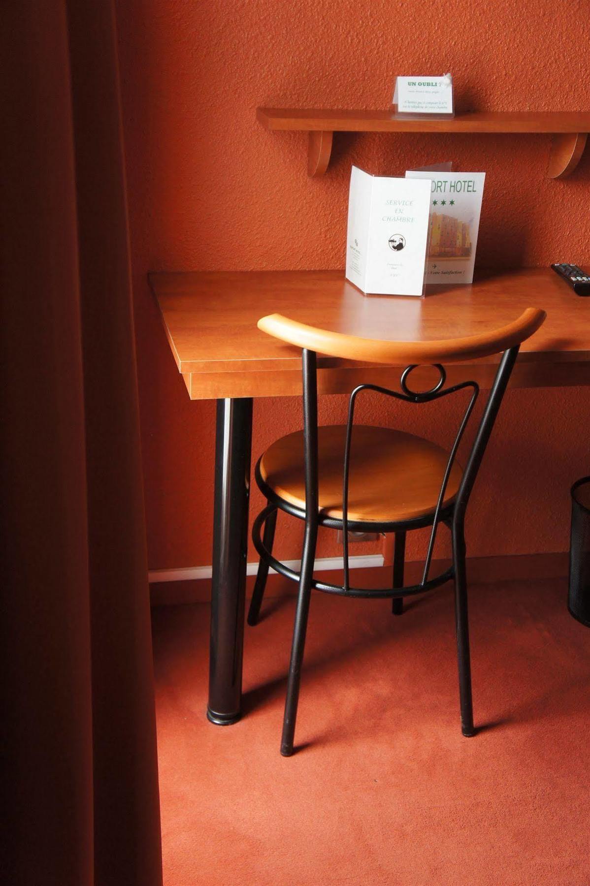 Inter-Hotel Toulouse Aeroport บลานญัก ภายนอก รูปภาพ
